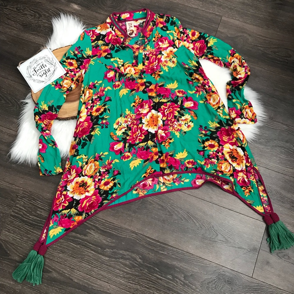 Artka crazy in Life Oriental Floral Top M